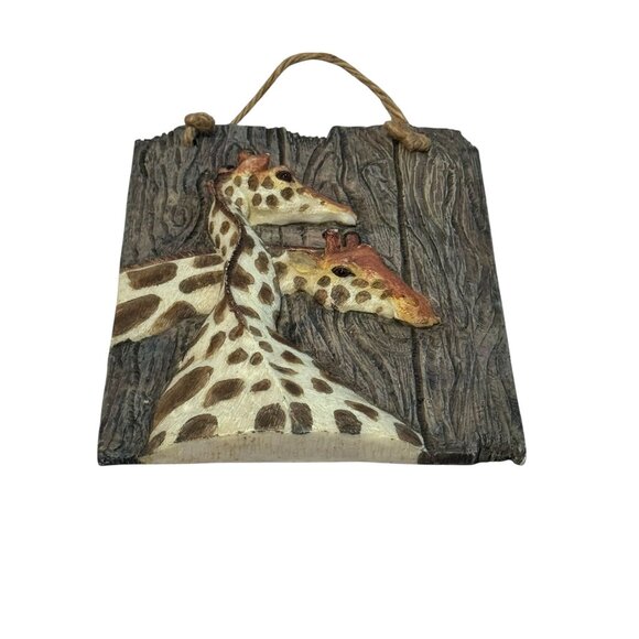3-D Giraffe Wall Art Plaque With Rustic Wood Finish & Rope Hanger - Picture 6 of 6